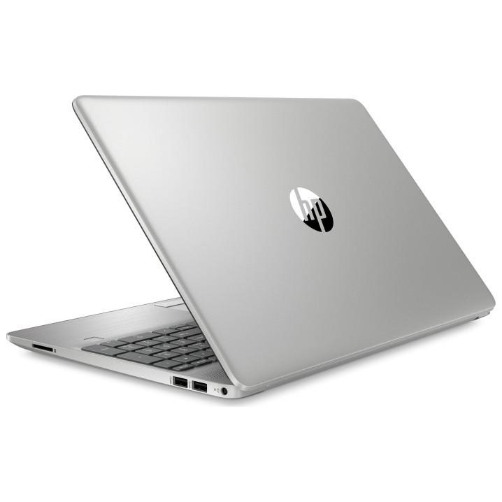 HP 250 G8 - Intel i5